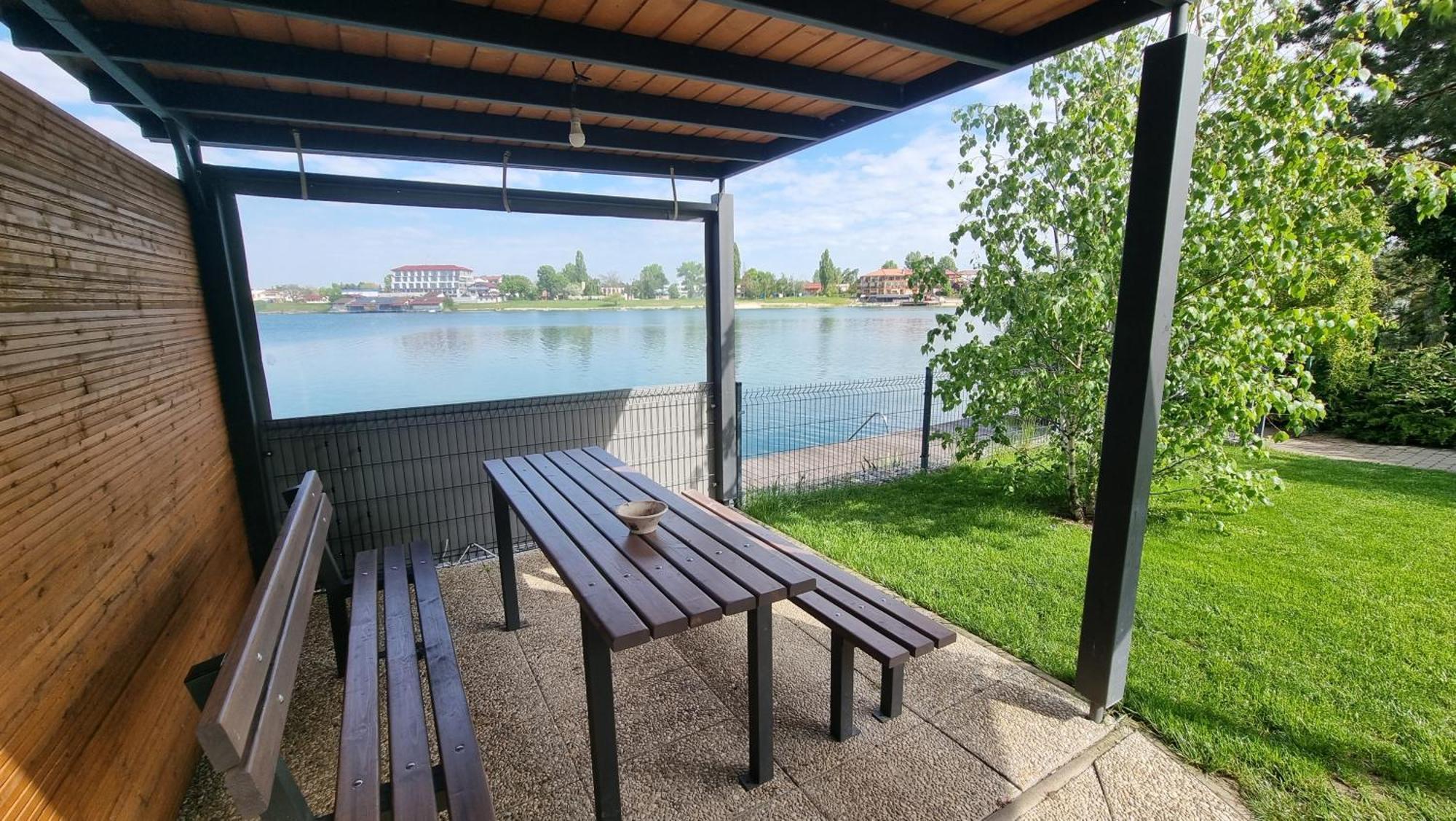 Topsenec-Lakeside Home Exteriér fotografie