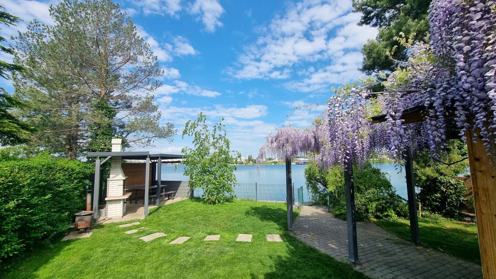 Topsenec-Lakeside Home Exteriér fotografie